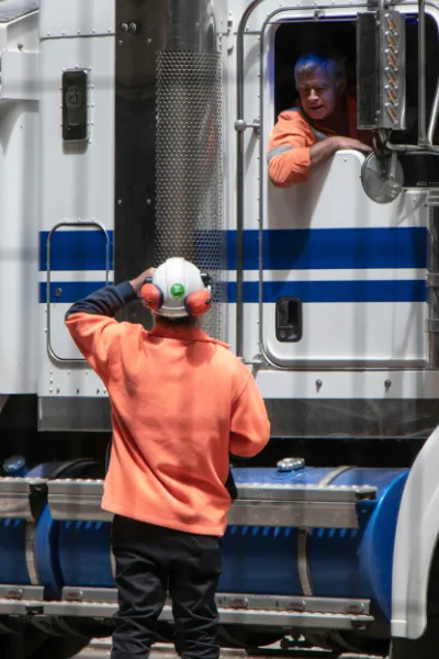 IPTANKS Gulf Coast tank trailer demonstrating reliability at petrochemical client facility